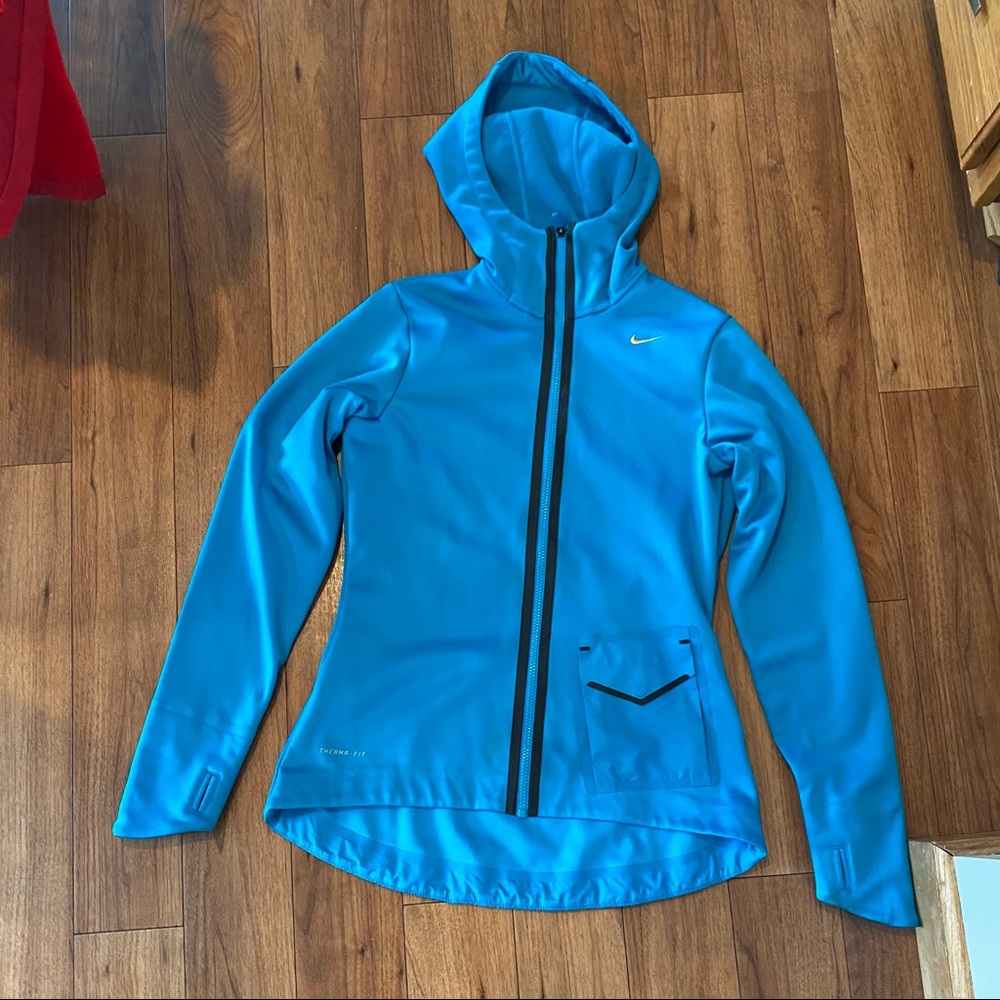 Nike Jacket with great features!